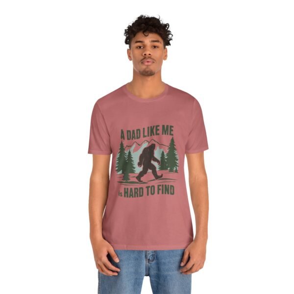 Funny Bigfoot Dad T-Shirt, Perfect for Father's Day Gifts, Outdoor Enthusiasts, Casual Wear, Family Gatherings, Adventure Lovers - Image 4