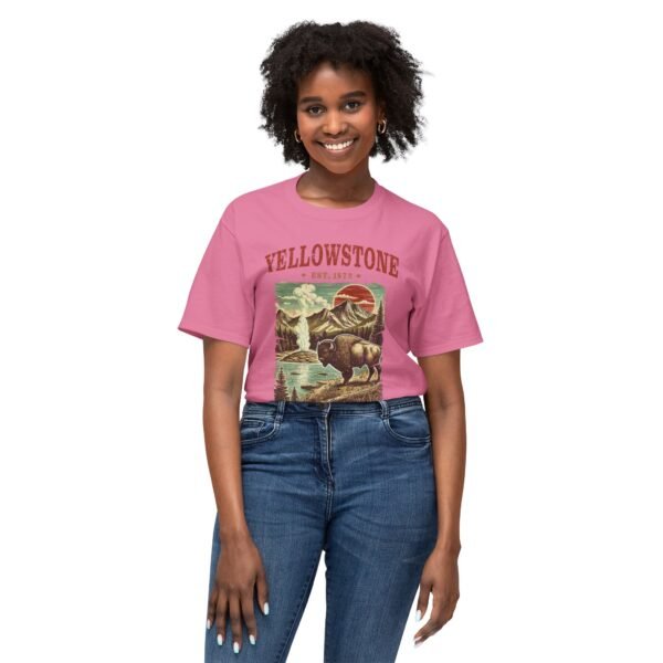 Vintage Yellowstone T-Shirt, National Park Tee, Nature Lover Gift, Outdoor Adventure Shirt, Travel Souvenir, Unisex Apparel