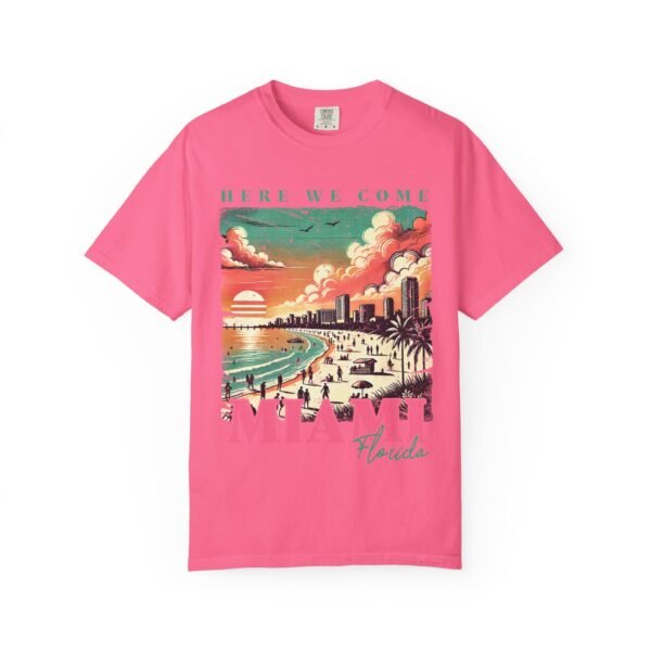 Miami Sunset T-Shirt, Vintage Florida Tee, Retro Beachwear, Summer Vacation Shirt, Unisex Graphic Tee, Travel Apparel
