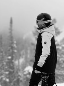Top Snowboarding and Skiing Adventures to Experience Now