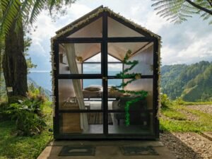 Top Eco-Friendly Travel Accommodations for Sustainable Stays