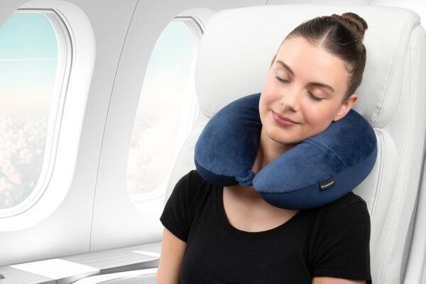 Brookstone Microbead Travel Head and Neck Pillow L... - Image 6