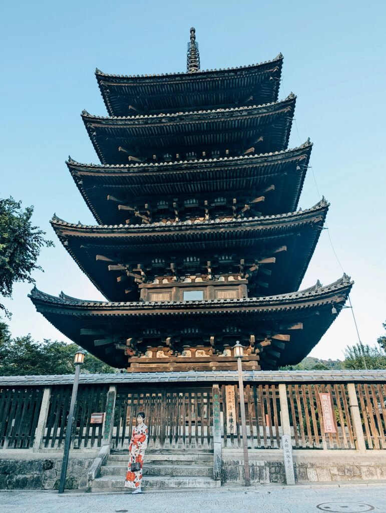 How Cultural Tourism Shapes Local Communities Today How Cultural Tourism Shapes Local Communities Today